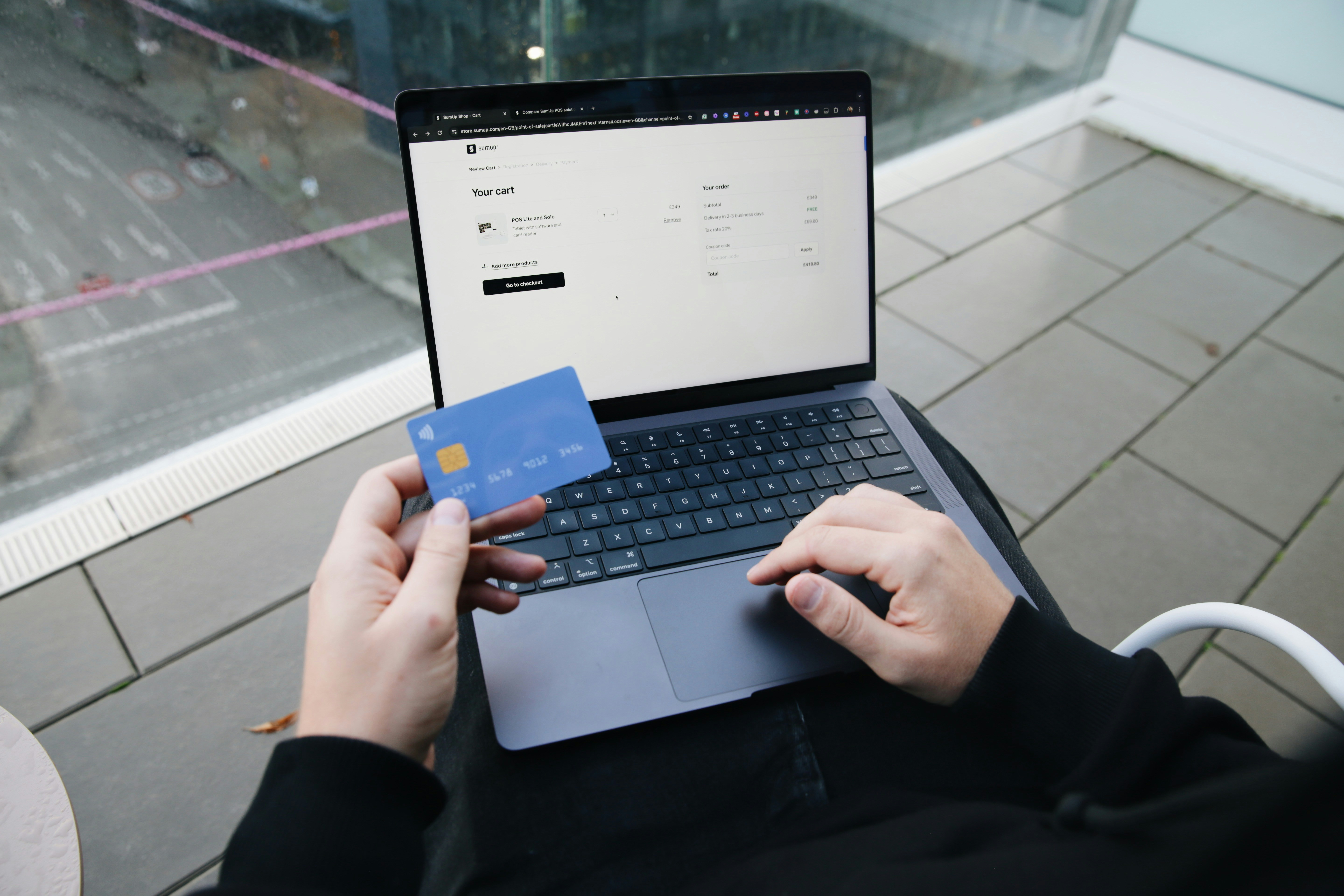 A checkout that doesn't lose the sale