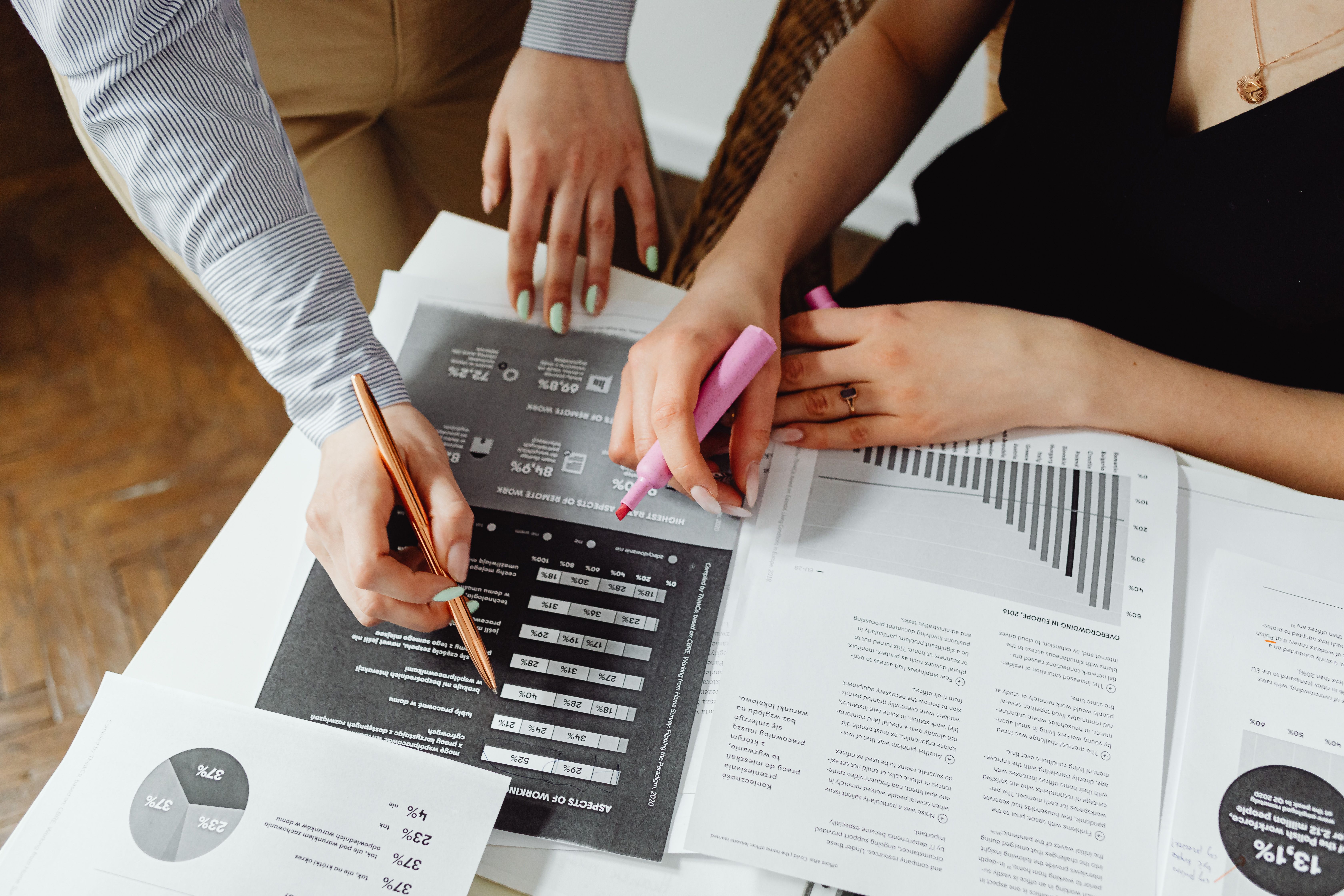 Investor relations presented with authority